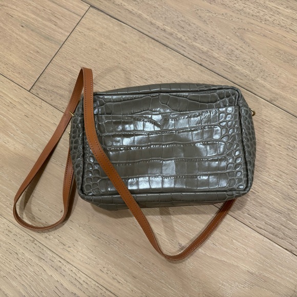 Marisol w/ Front Pocket - Fog Croco - Picture 2 of 7